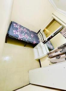 Partition room available in Al Karama near ADCB Metro Station Exit 1