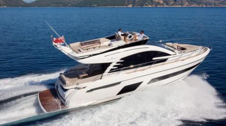 Why to Prefer Luxury Yacht Rental Trips Instead of Hotels Rooms?