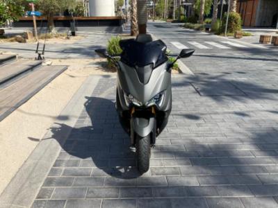 2020 Yamaha Tmax for sale whatsapp +971525471647