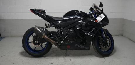 2018 Suzuki GSX-R1000R ABS WhatsApp +966561845424