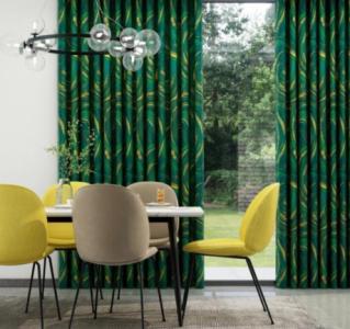 curtain fixer, installer and tailor for curtain shop