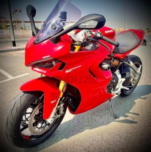 Ducati supersport 950 S + Akrapovic