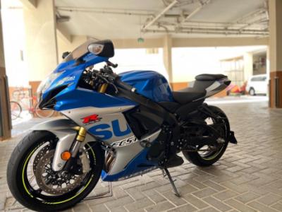Suzuki GSXR 750 -2021