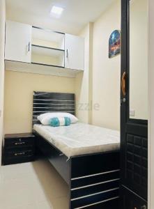 Beautiful new Flat- Partition room with balcony and window 4 min Metro