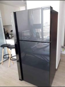 Hitachi fridge Freezer