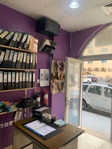 17 YEARS OLD HARDWARE SHOP FOR SALE