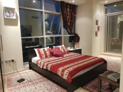 HUGE MASTER ROOM WITH PRIVATE BALCONY MARINA VIEW