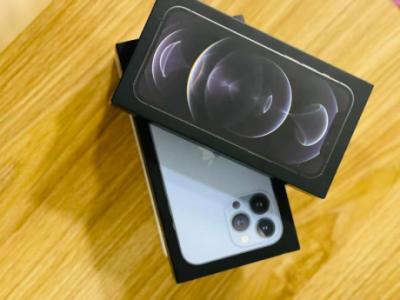 Iphone 12 pro max Iphone 13 pro max