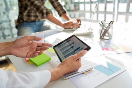 Tailored Mobile App Development Company In Dubai | Code Brew Labs