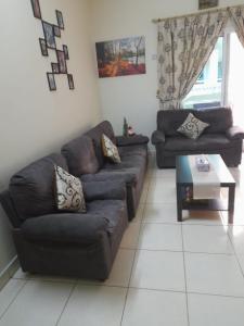 Buyers used furniture in All mirdif 0564889102