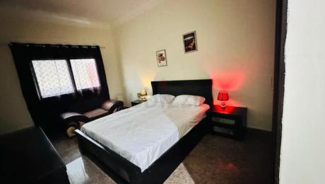 Master Bedroom For Rent