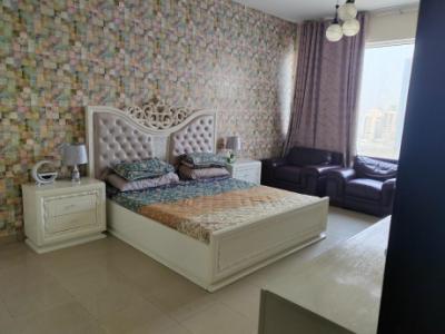 Spacious room for females